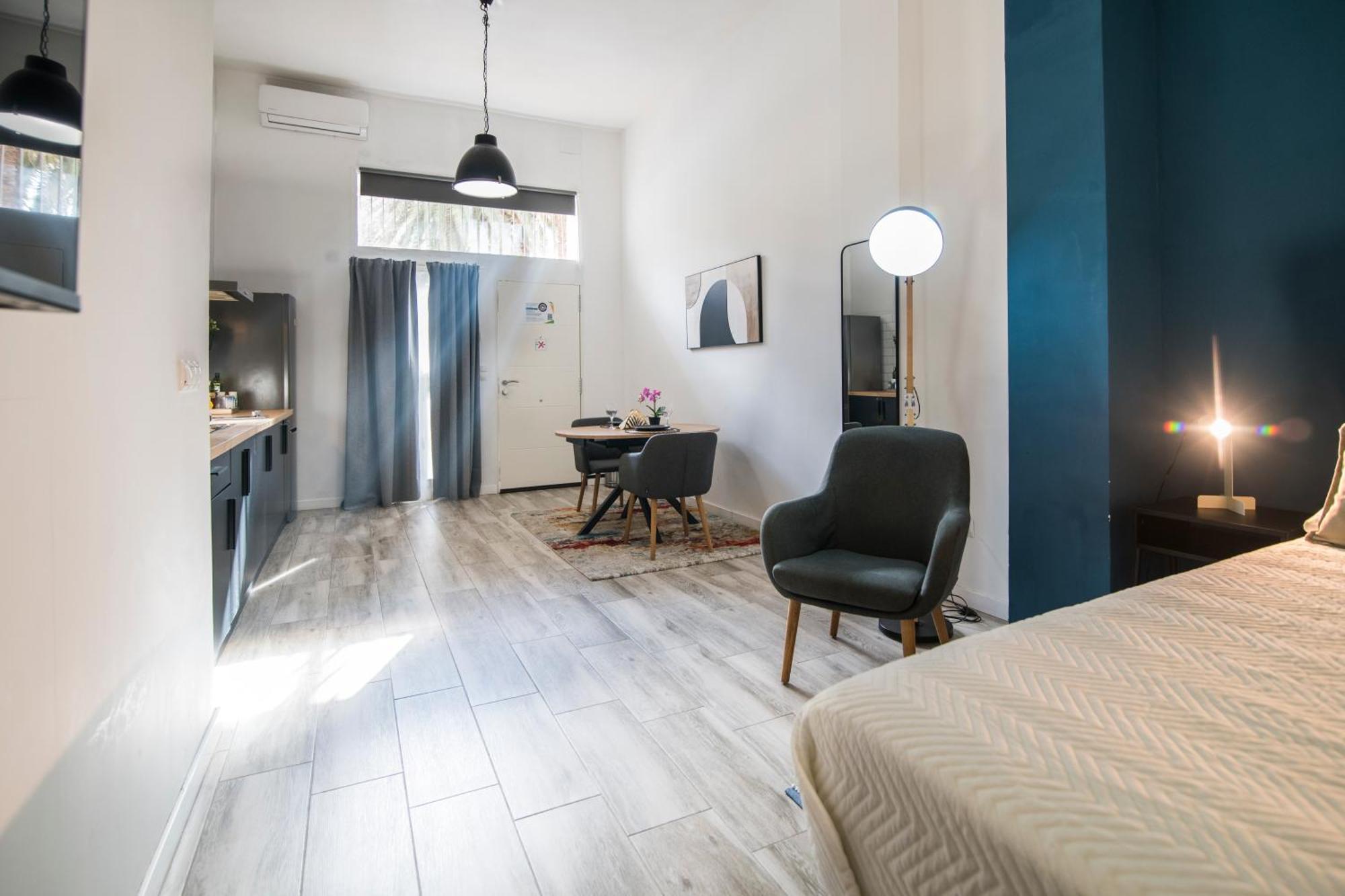 Cozy Loft In Valencia Apartment Exterior photo